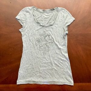 Tee Shirt with detail application on front